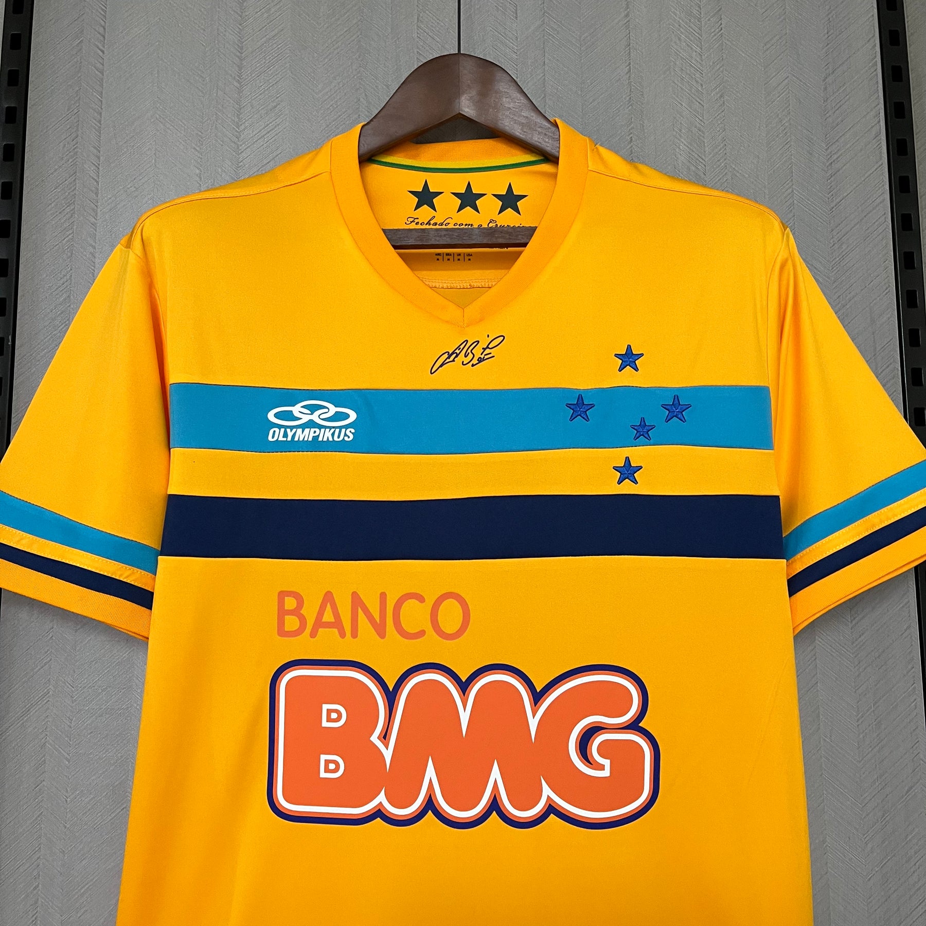 Cruzeiro 14/15 Goalkeeper Jersey - Retro Version
