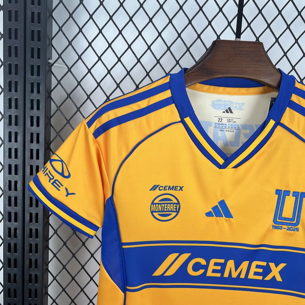 Tigres UANL 2025/26 Home Kids Kit