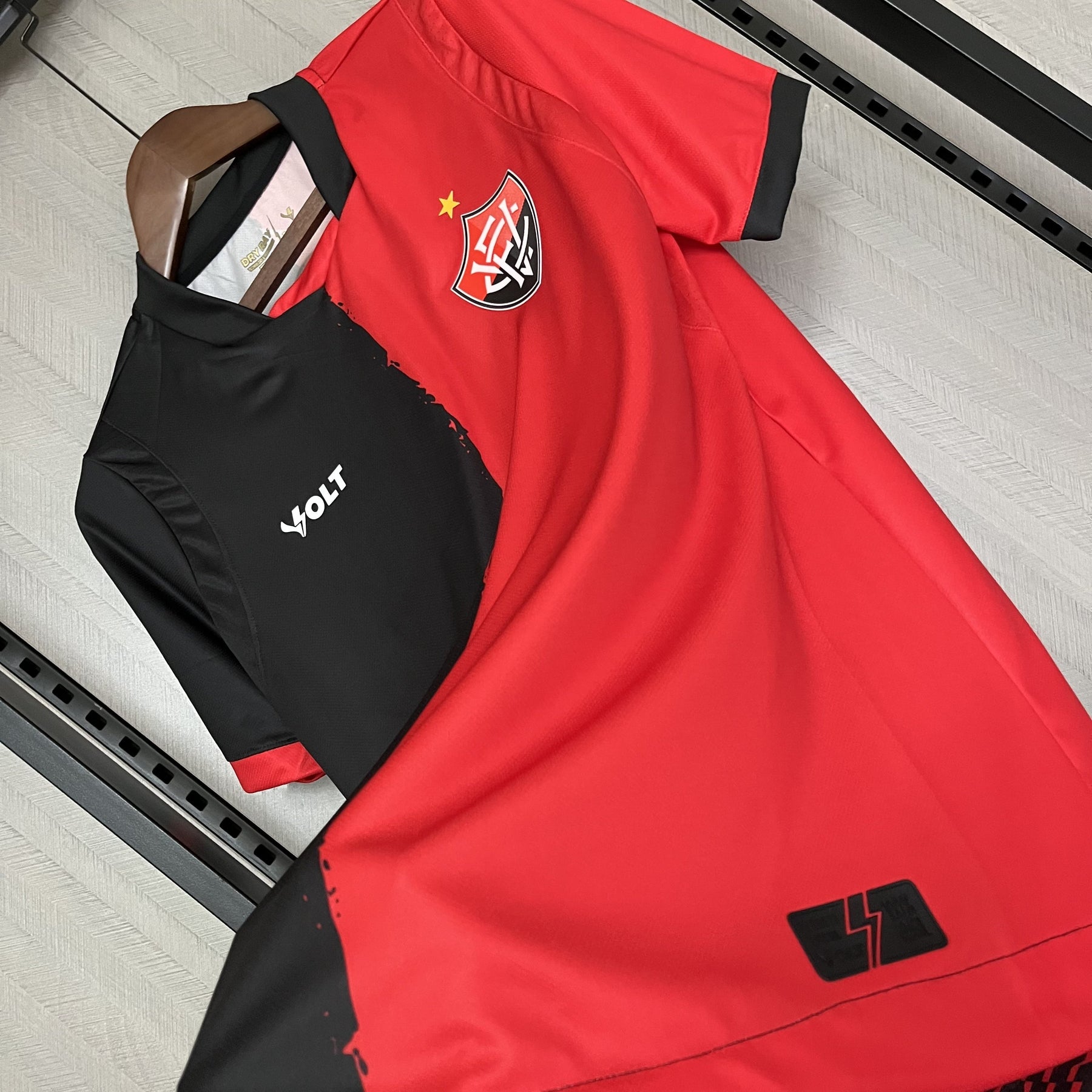 2025/26 Vitória Home Jersey