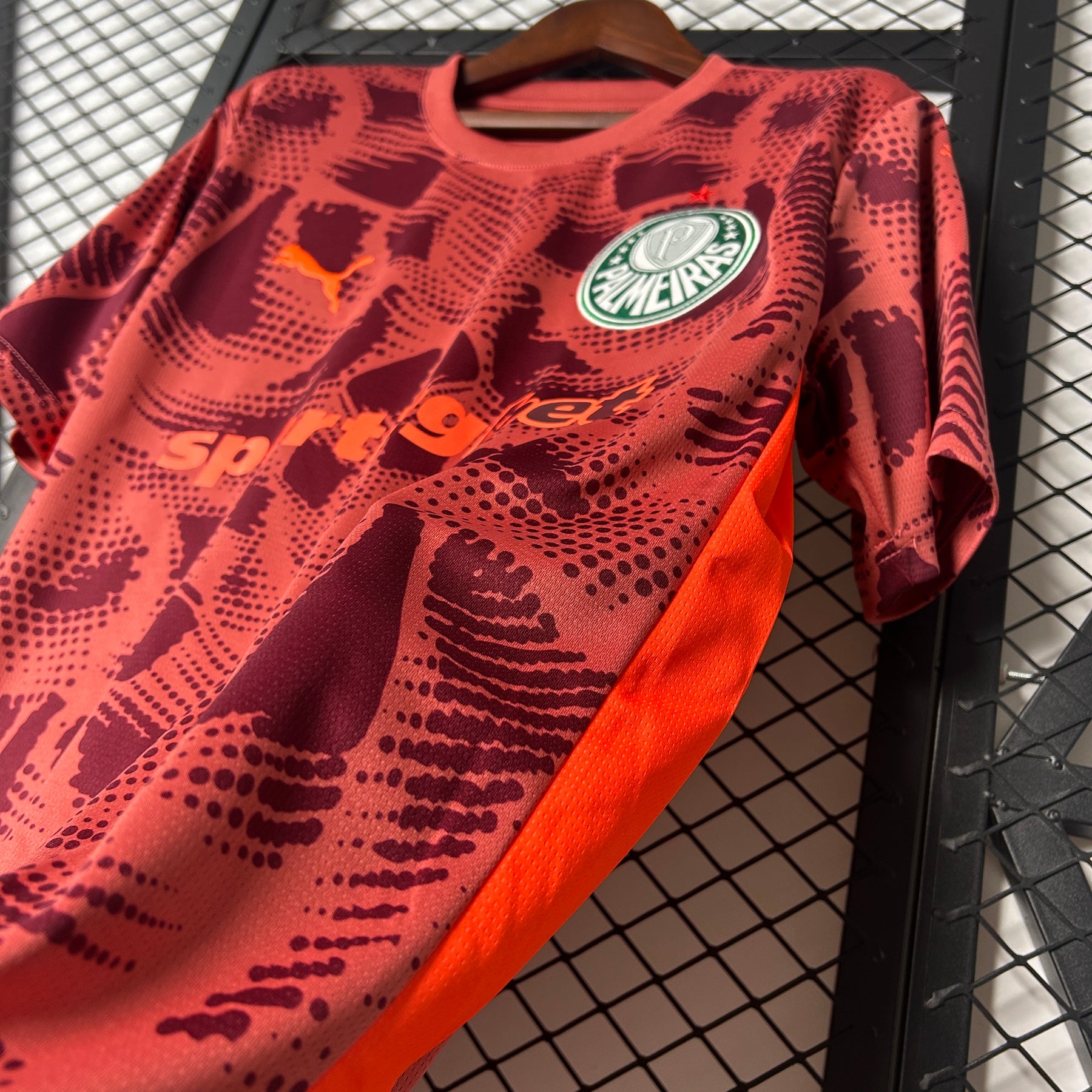 Palmeiras 25/26 Goalkeeper - Red Fan Version