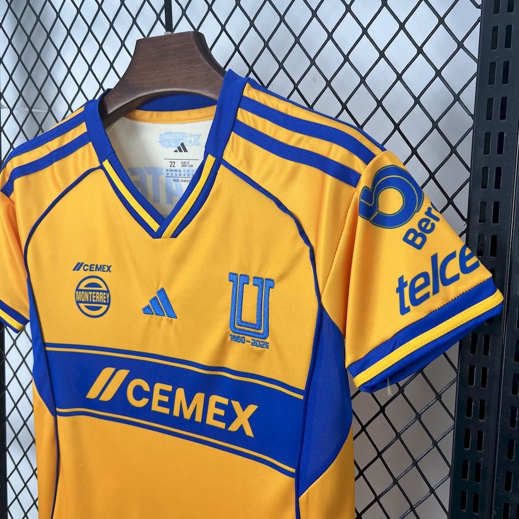 Tigres UANL 2025/26 Home Kids Kit