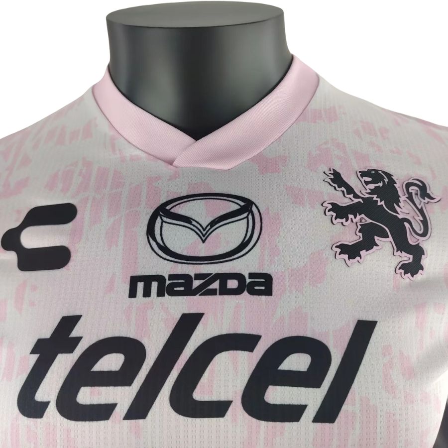 Club Léon Pink Special Edition Authentic Player 2024/25 - Slim Fit