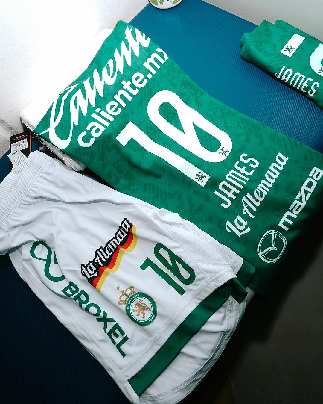 Club Léon Home Fan Jersey 2024/25