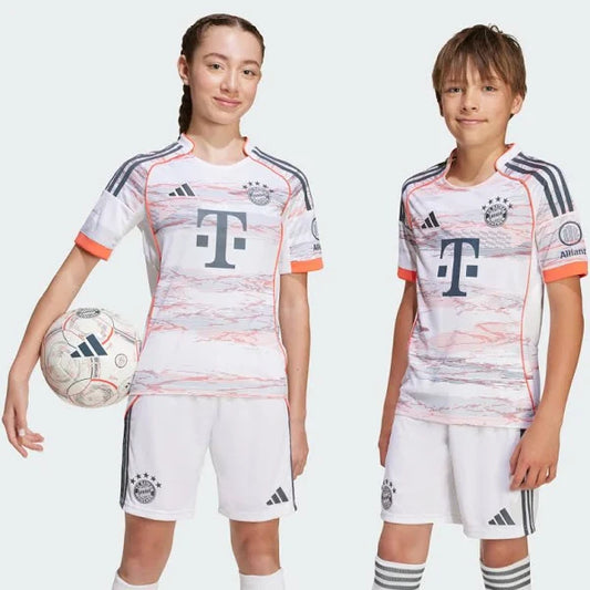 Bayern Munich 2025/26 Away Kids Kit