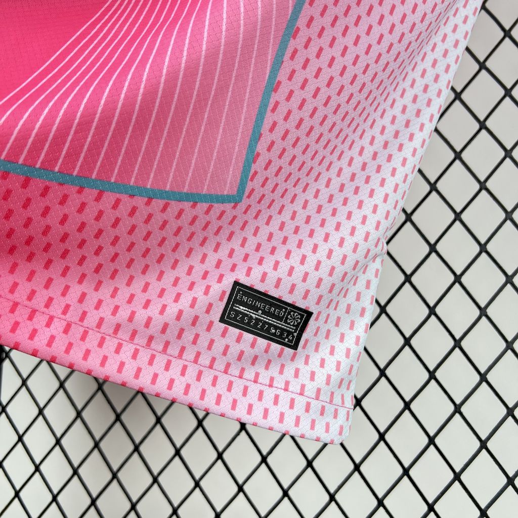 Barcelona 2025/26 Pink Special Edition Jersey - Fan Version