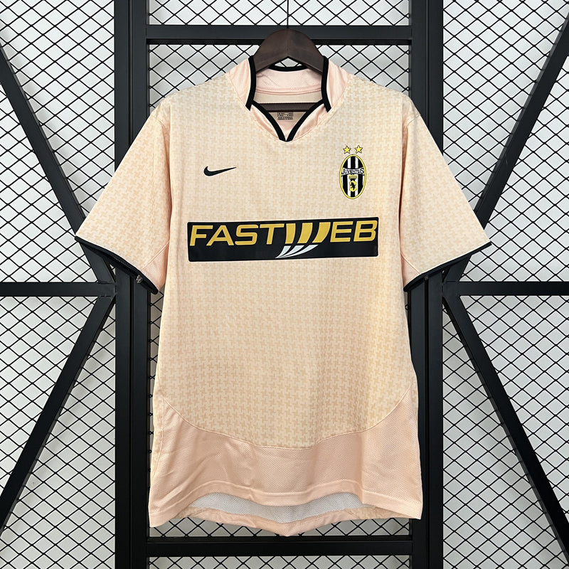 Retro Juventus 03_04 Third Away - Nike