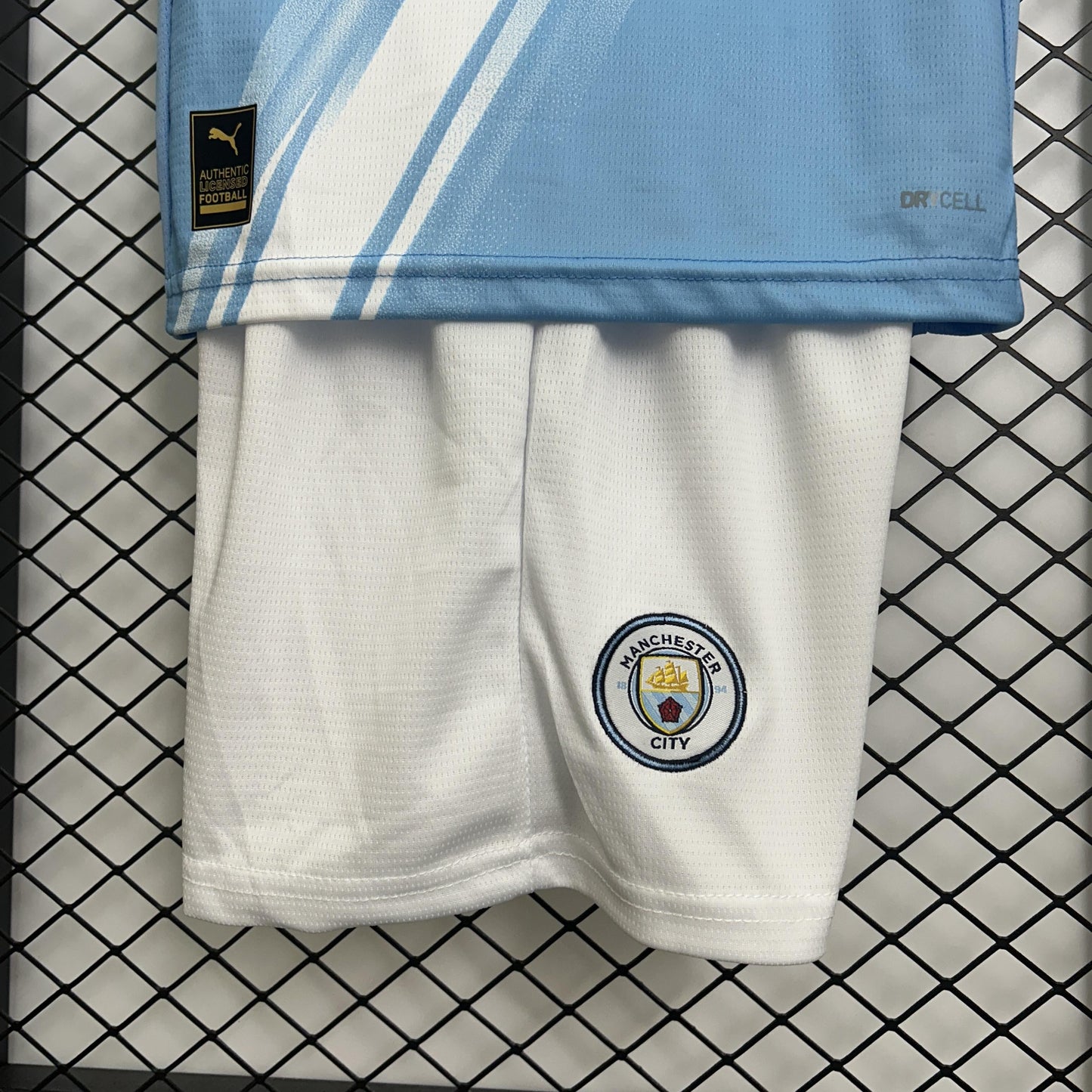 Manchester City 2025/26 home Kit Kids