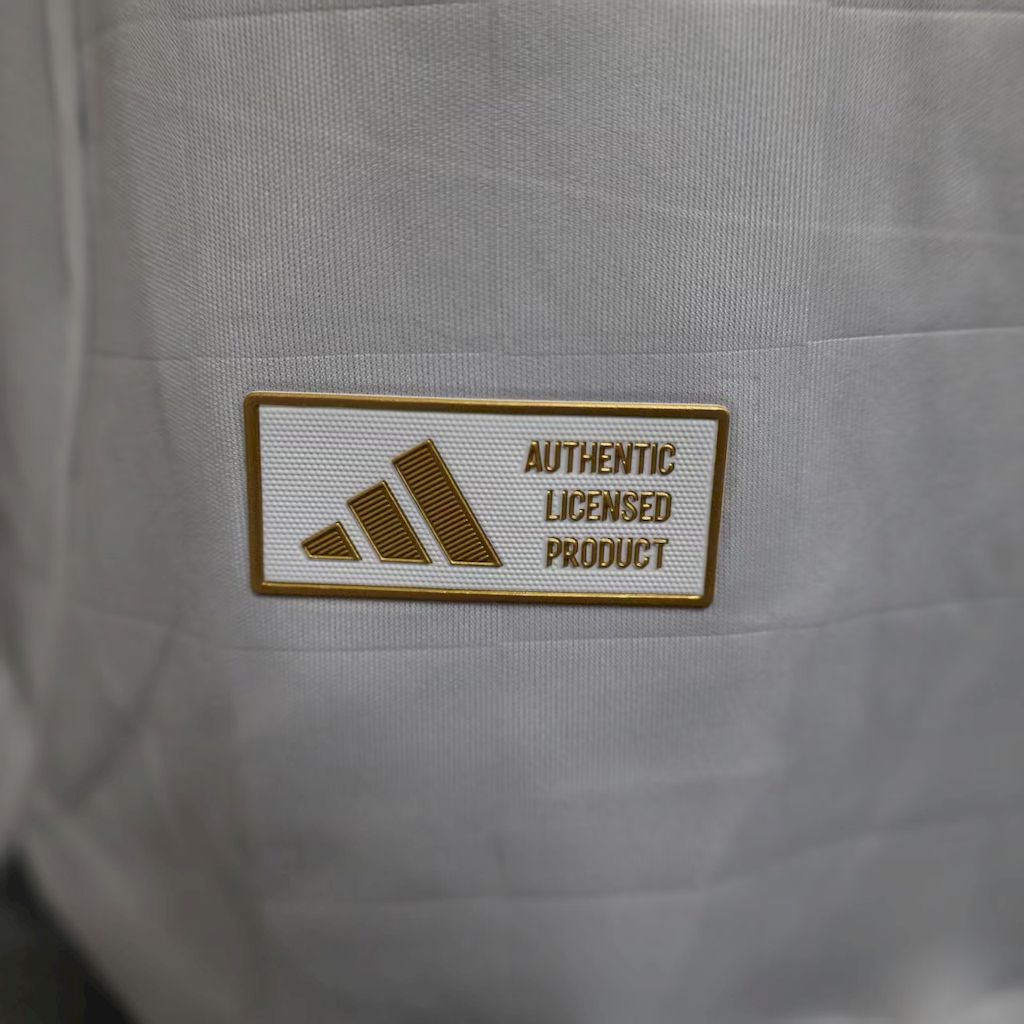 Benfica 2025/26 Third Jersey Player Version - Authentic Player [Slim Fit] Player [Slim Fit] Player [Slim Fit] Slim Fit