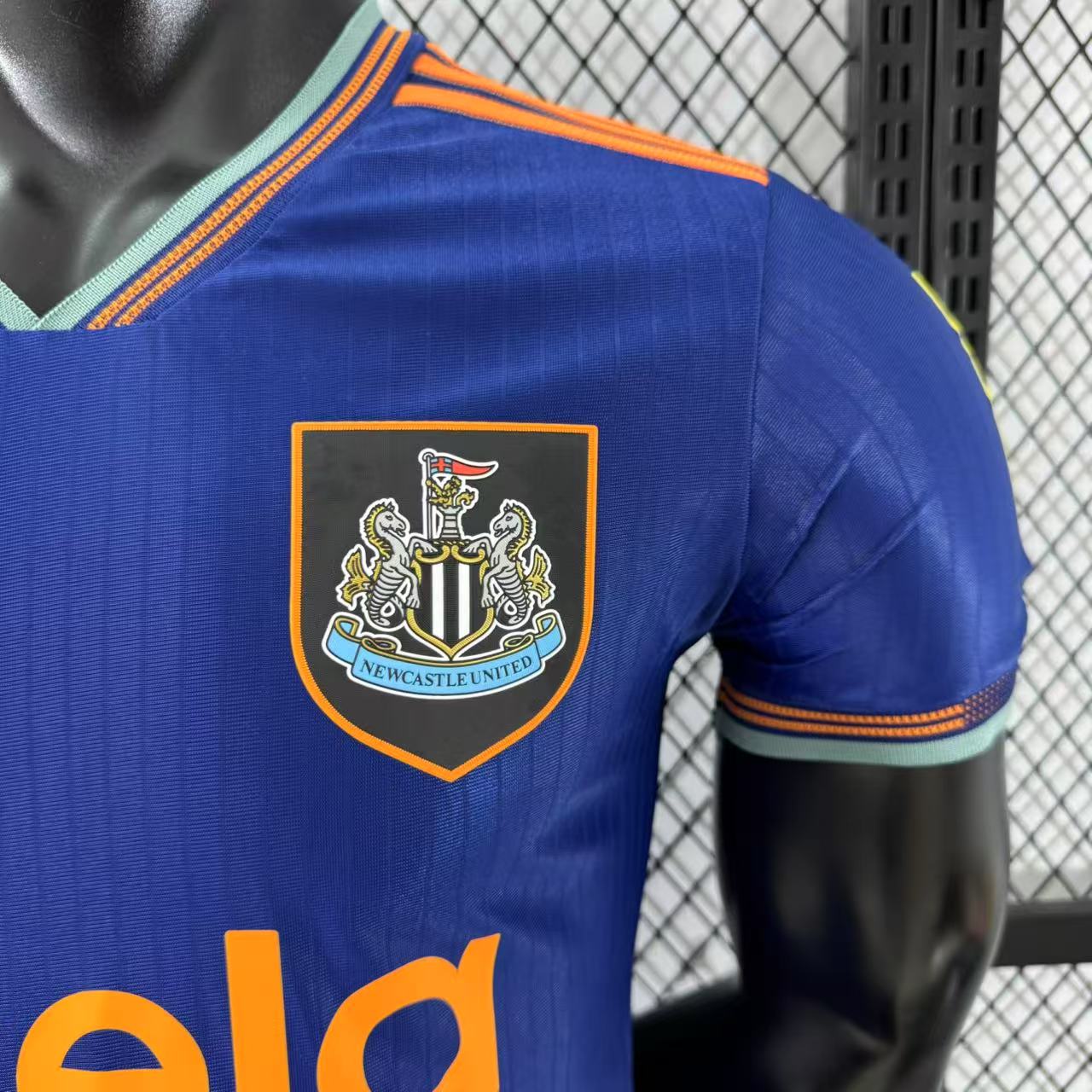 Newcastle United 25/26 II Away Jersey - Player Version - Slim Fit