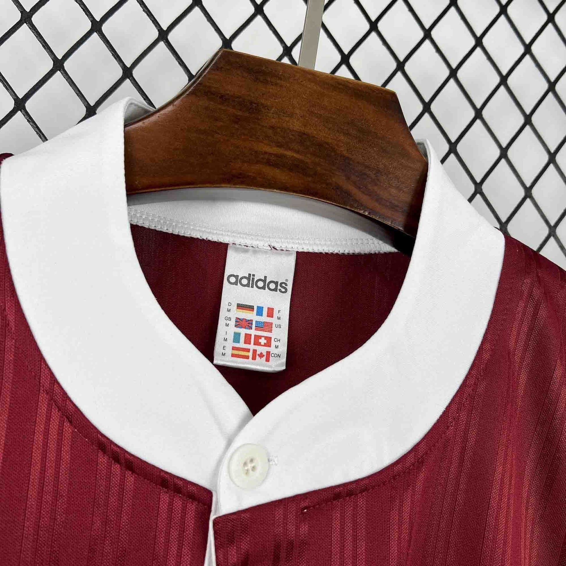 Adidas Originals Oasis Edition - Retro - Jersey Zone