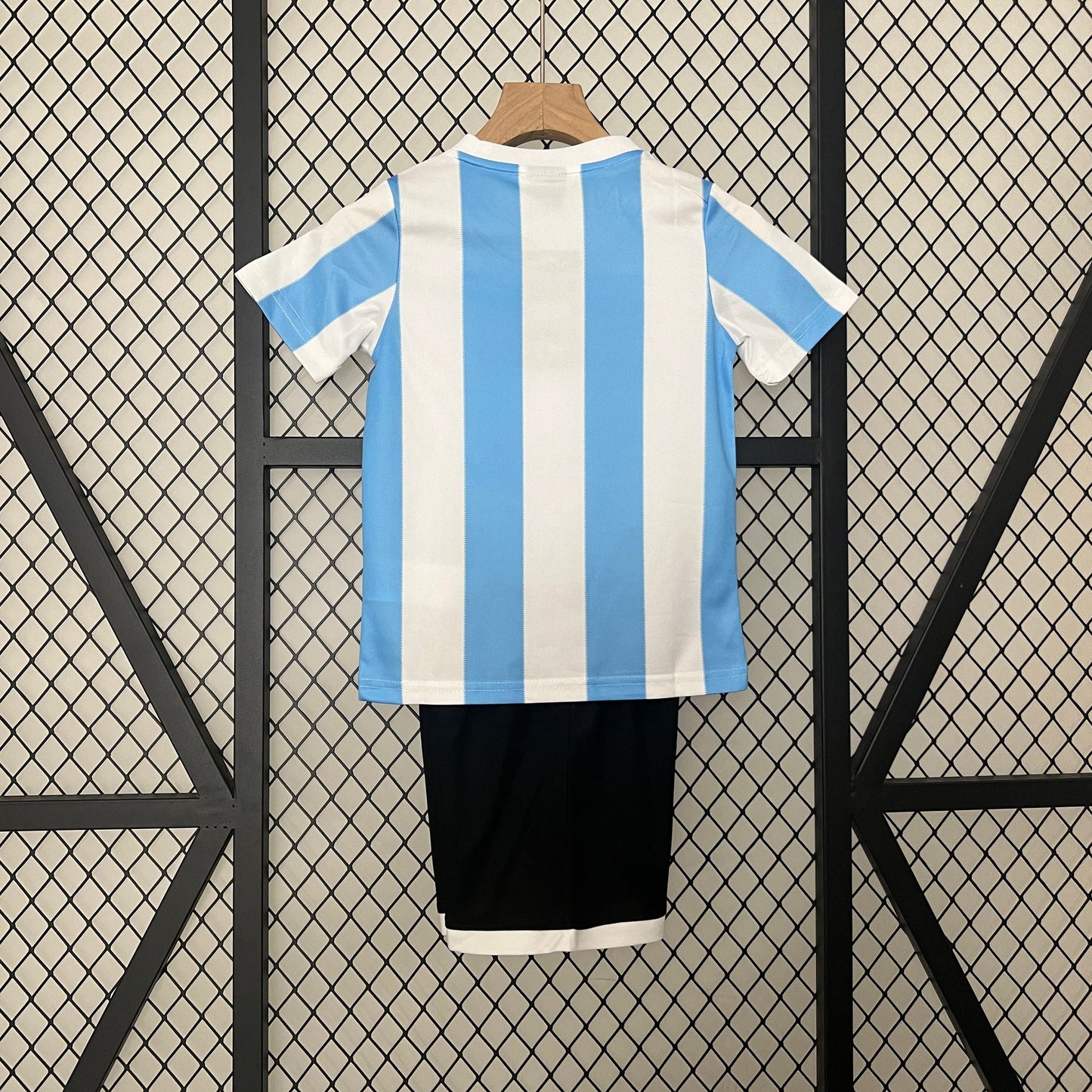 Argentina Home Retro 1986 Kids Kit - Le Coq Sportifit