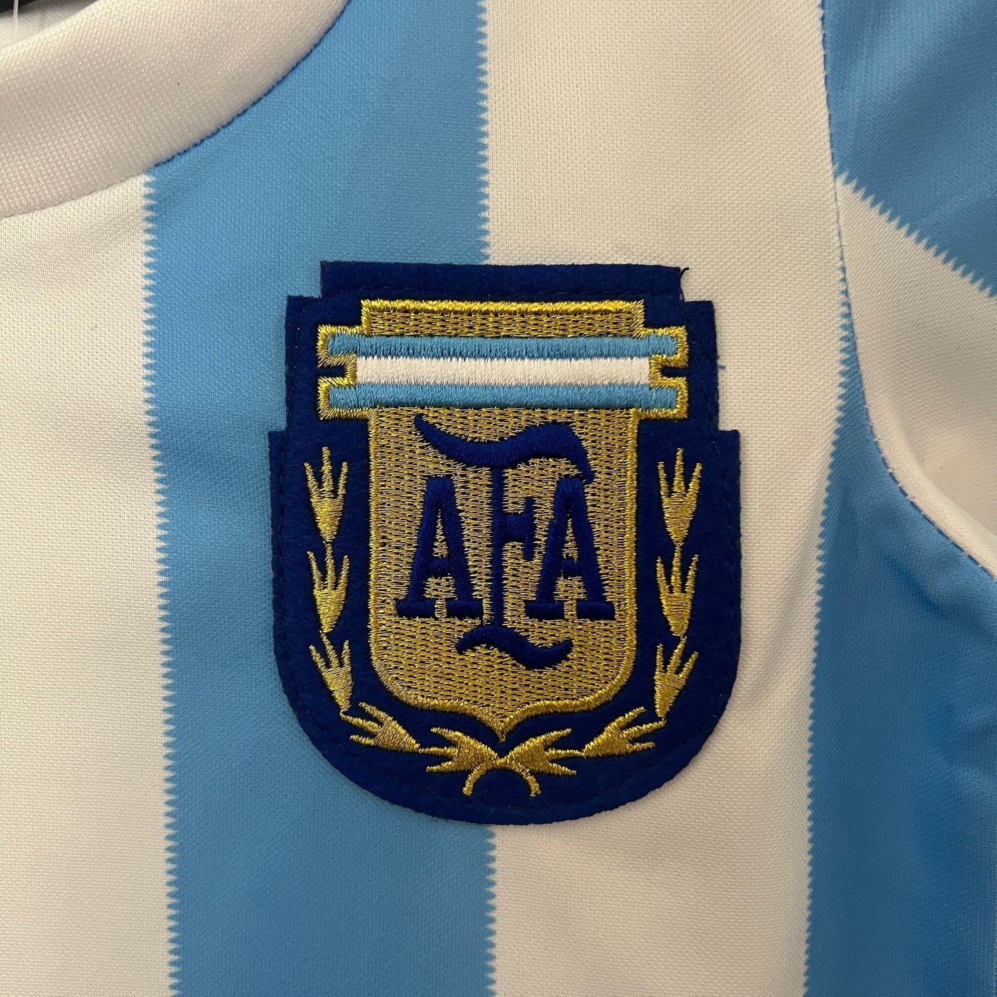 Argentina Home Retro 1986 Kids Kit - Le Coq Sportifit