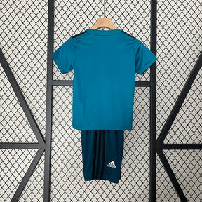 Kit Kids Retro Real Madrid Third Jersey 2017/18
