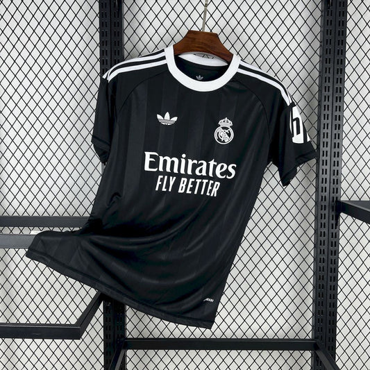 Real Madrid 2025/26 Training Jersey - Black