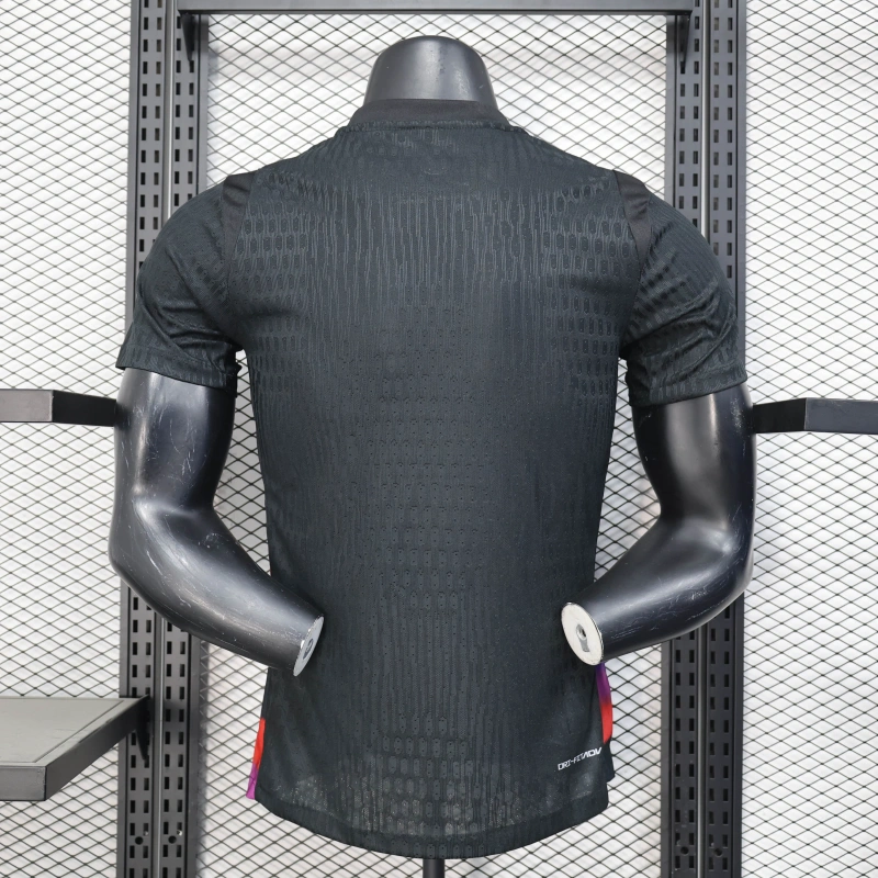 England 25/26 Training Jersey - Black - Player Version - Slim Fit