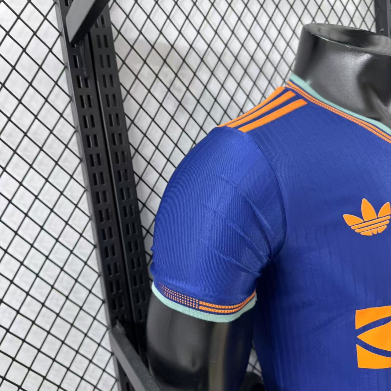 Newcastle United 25/26 II Away Jersey - Player Version - Slim Fit