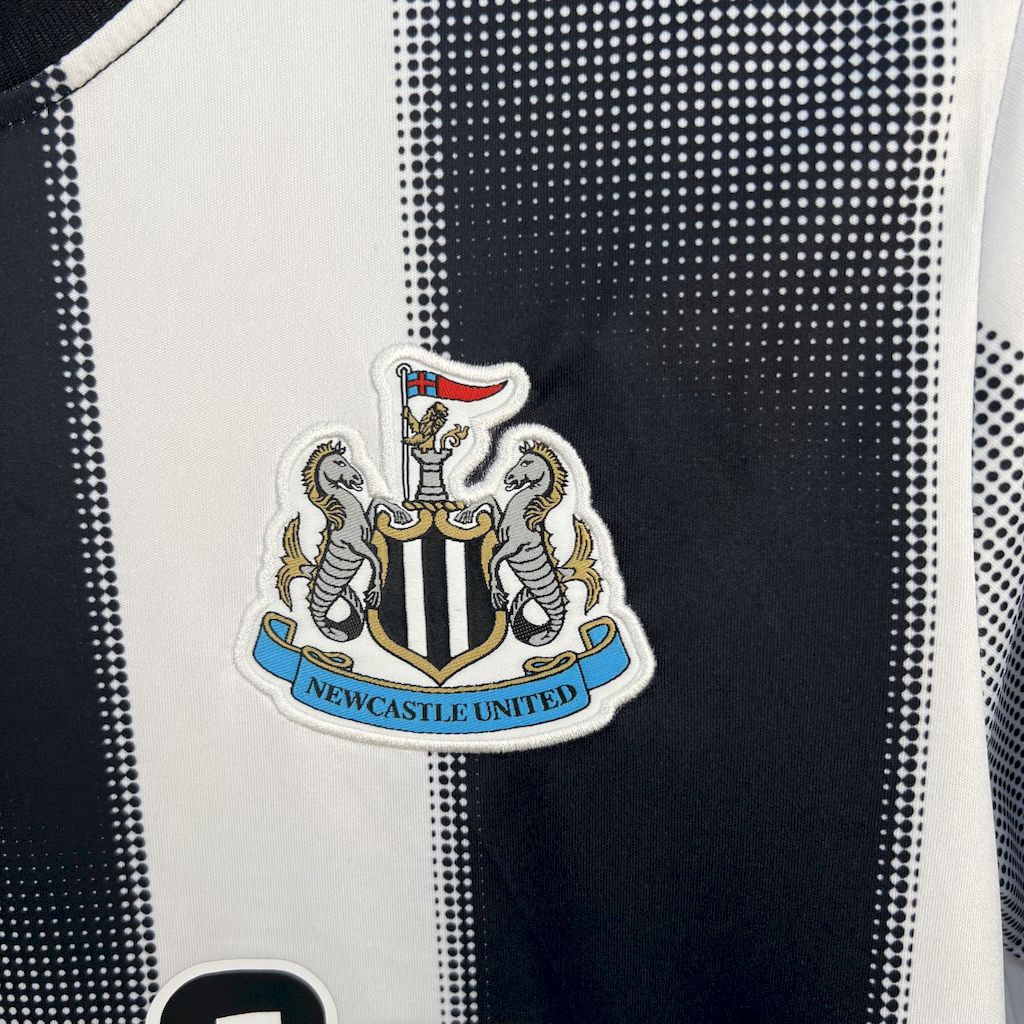 Newcastle United 2025/26 Home Jersey