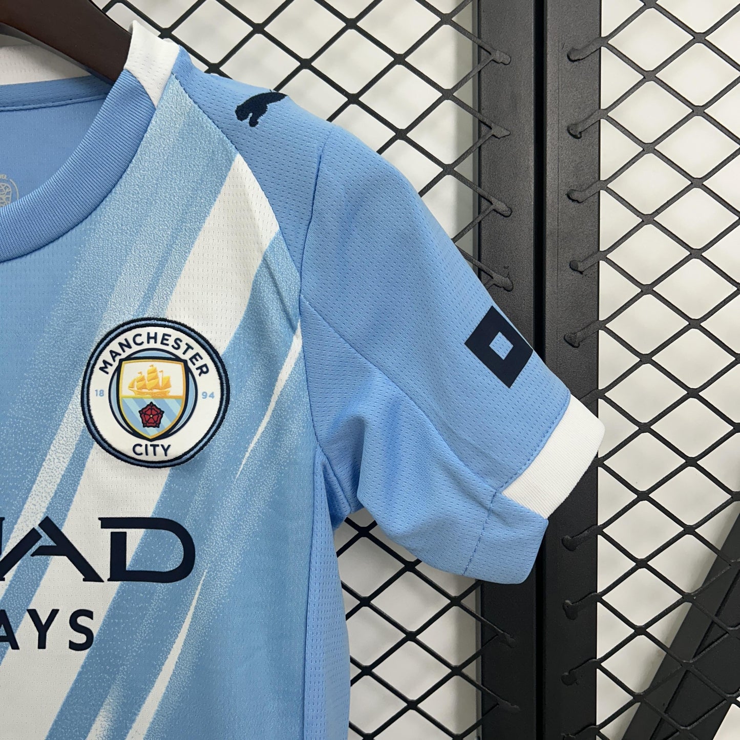 Manchester City 2025/26 home Kit Kids