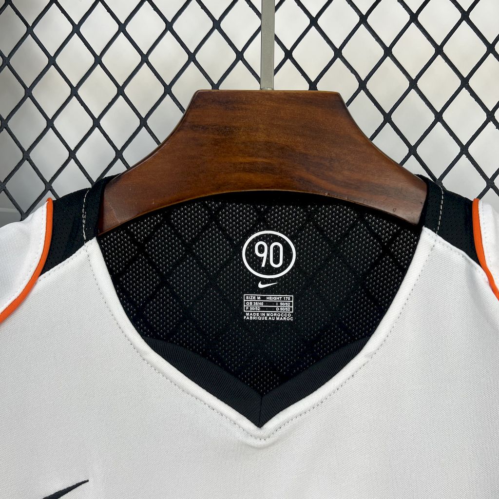 Valencia CF 2004/05 Home Retro Jersey