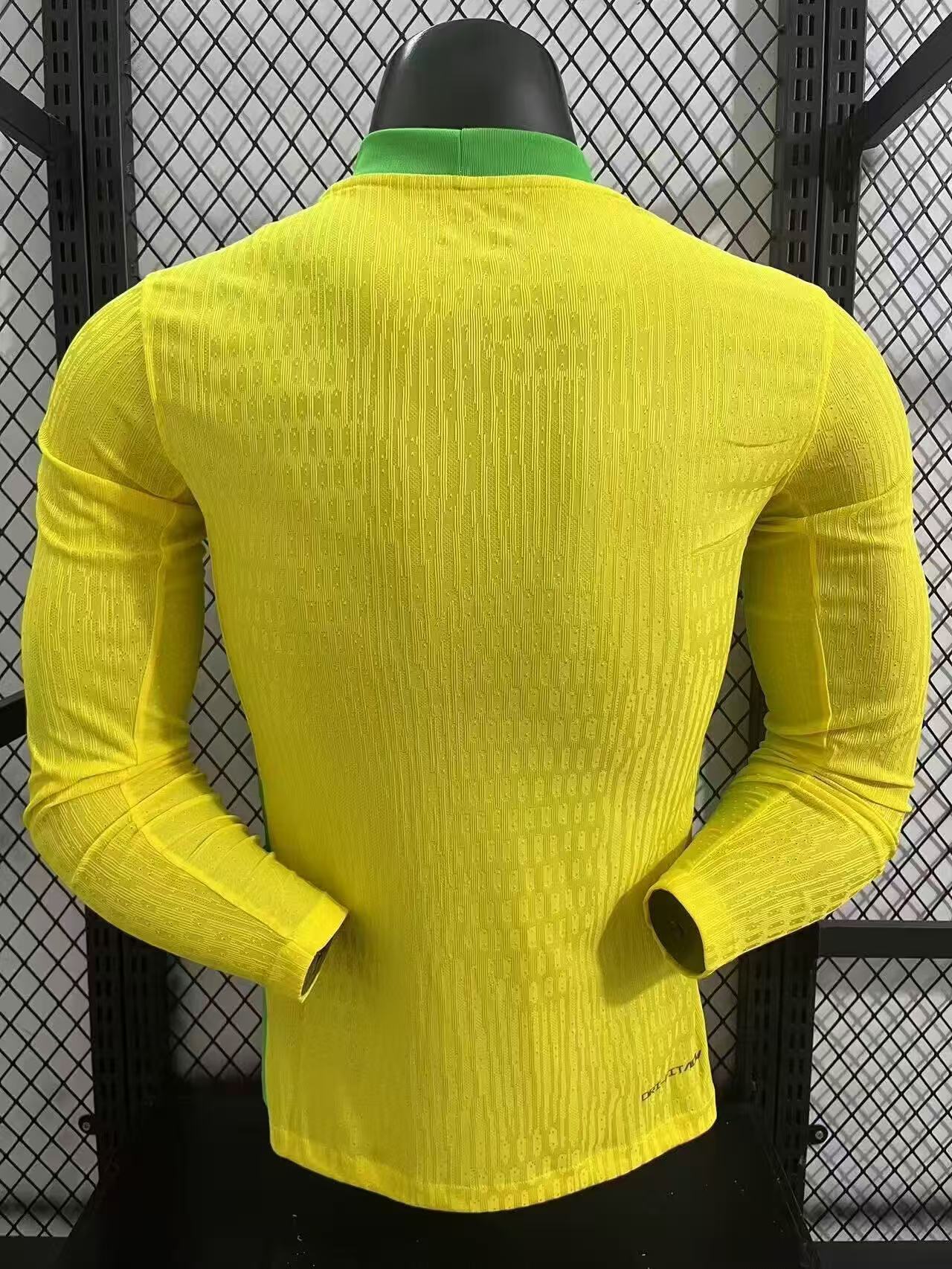 Brazil 2025/26 Authentic Player Long Sleeve Brasil [Slim Fit]