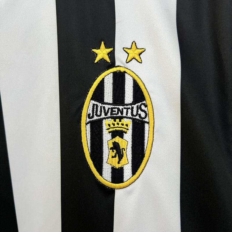 Retro Juventus 03_04 Home - Nike