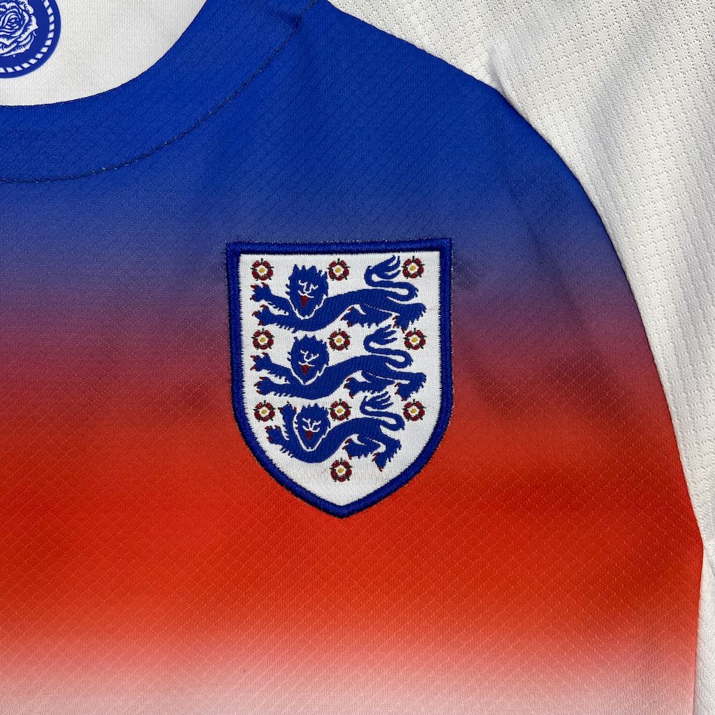 England 2025/26 Home Kids Kit