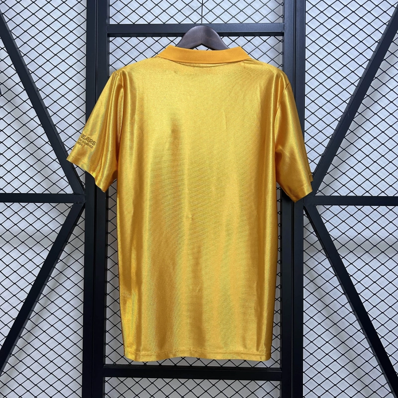 Wolverhampton 25/26 70th Anniversary Edition Jersey - Fan Version