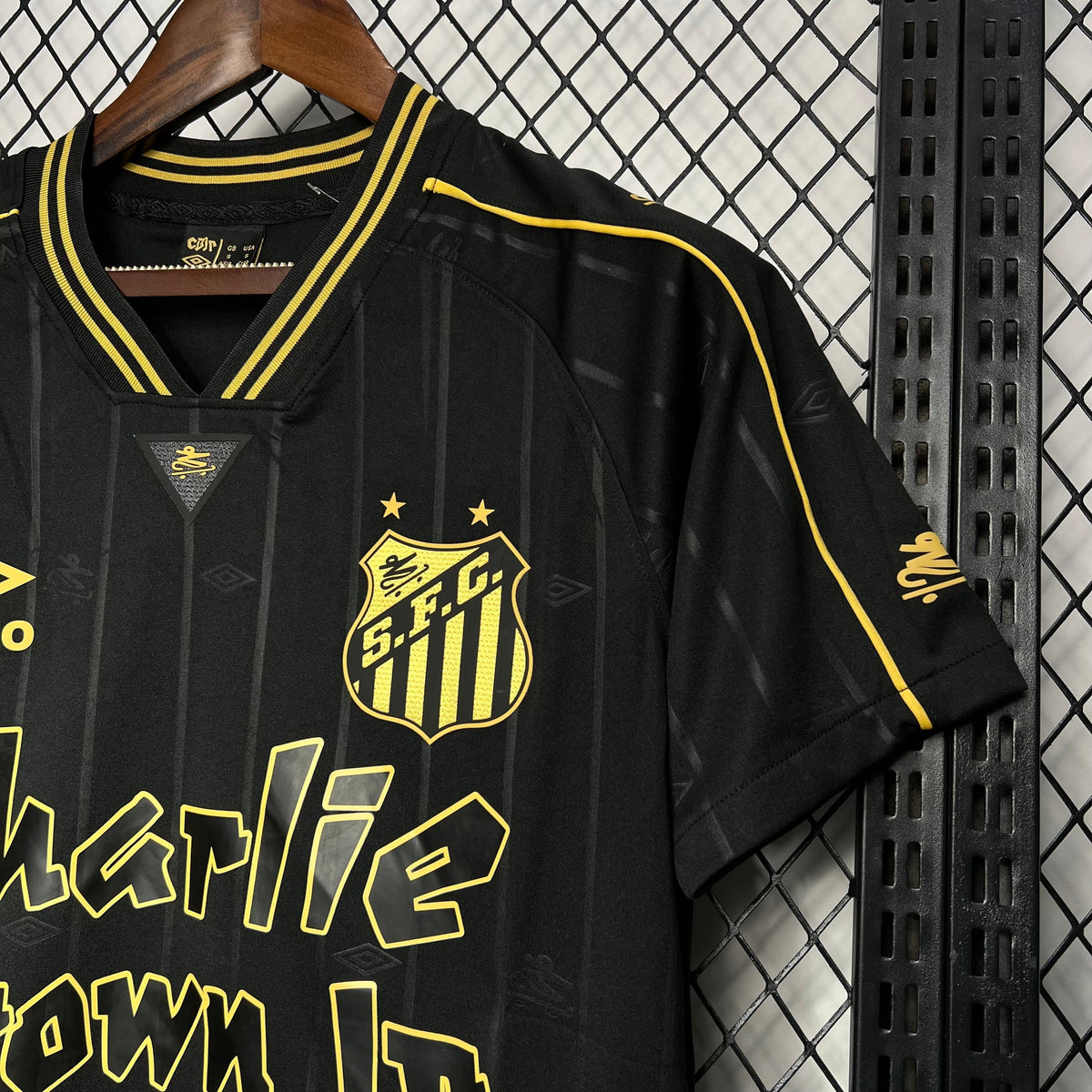 Santos Charlie Brown Jr Jersey Women
