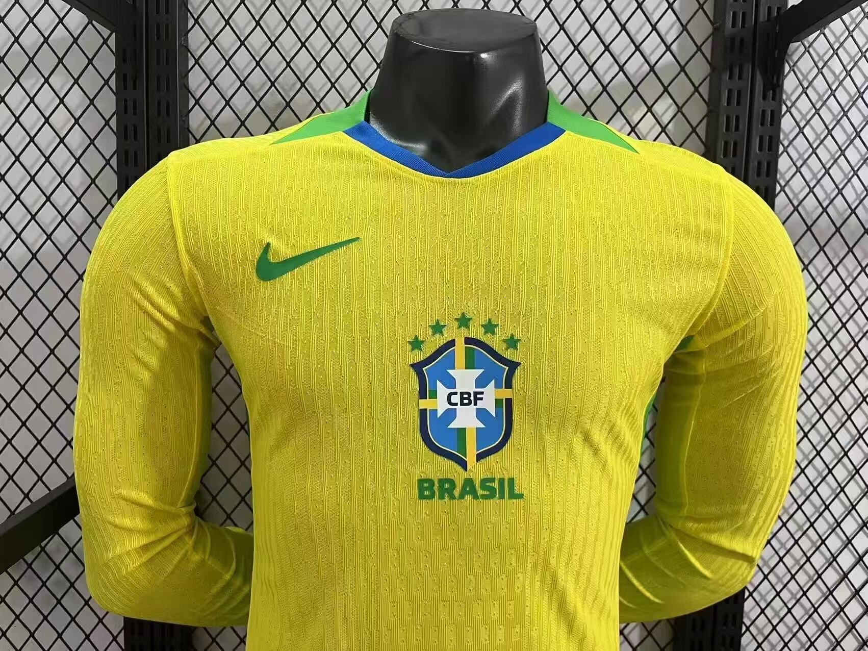 Brazil 2025/26 Authentic Player Long Sleeve Brasil [Slim Fit]