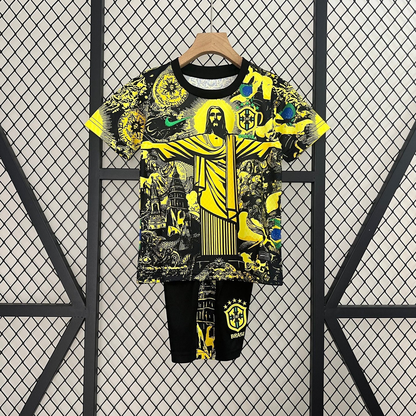 Brazil Special Edition Kit Kids - Cristo Redentor Yellow