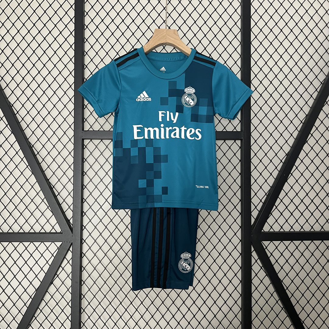 Kit Kids Retro Real Madrid Third Jersey 2017/18
