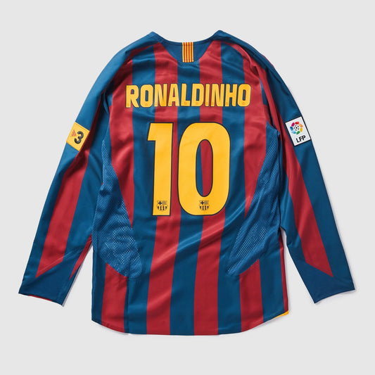 Ronaldinho FC Barcelona 2005/06 Reissue Long Sleeve Retro Jersey