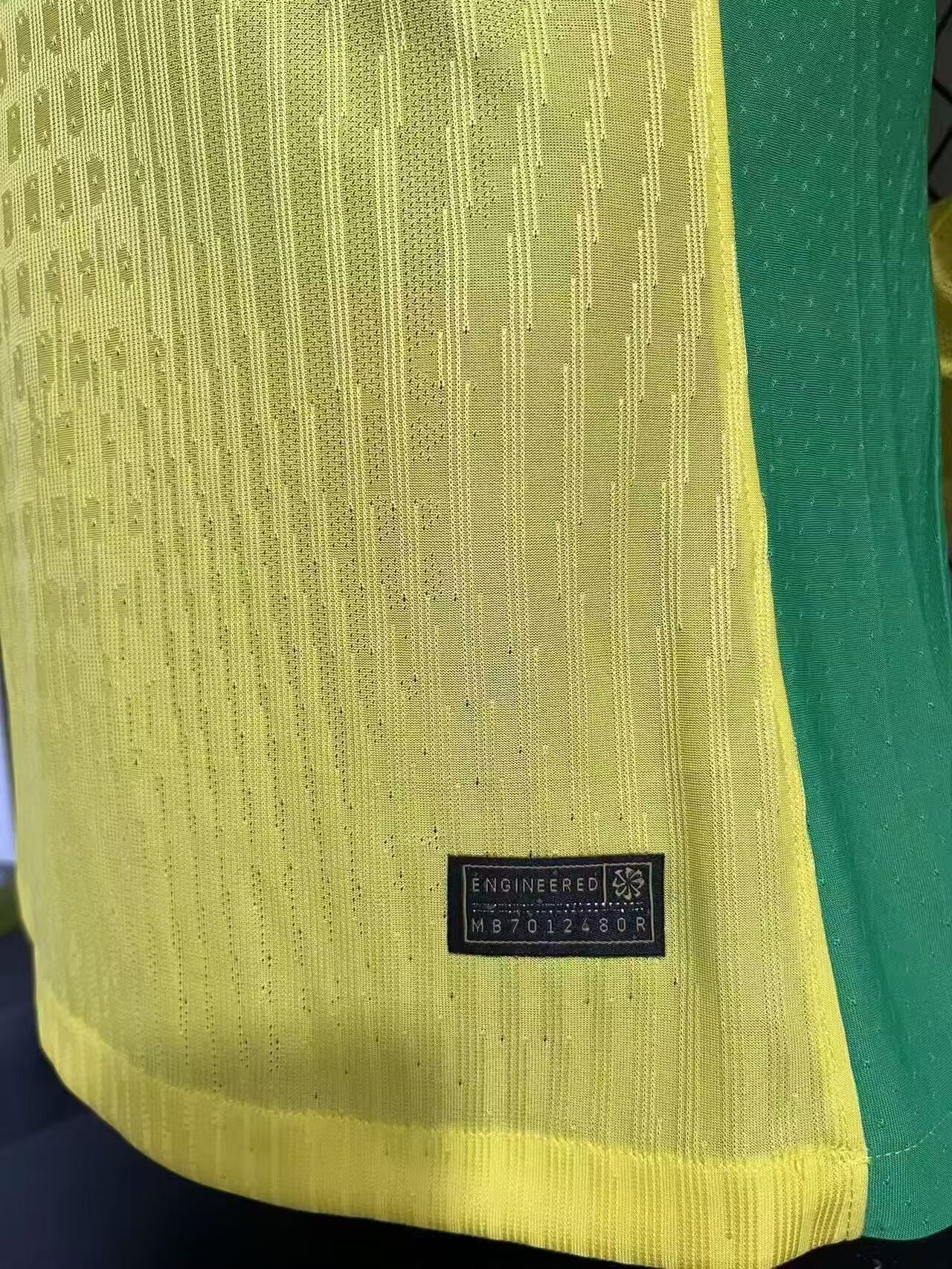 Brazil 2025/26 Authentic Player Long Sleeve Brasil [Slim Fit]