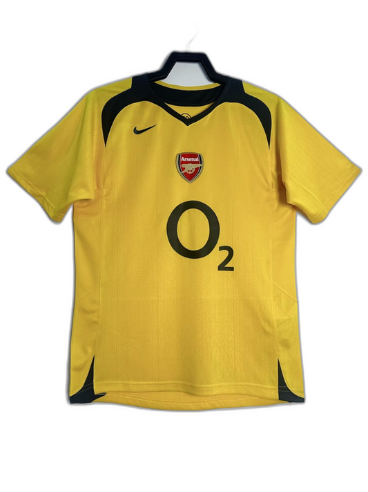 arsenal-05-06-ii-away-jersey-retro-version-1