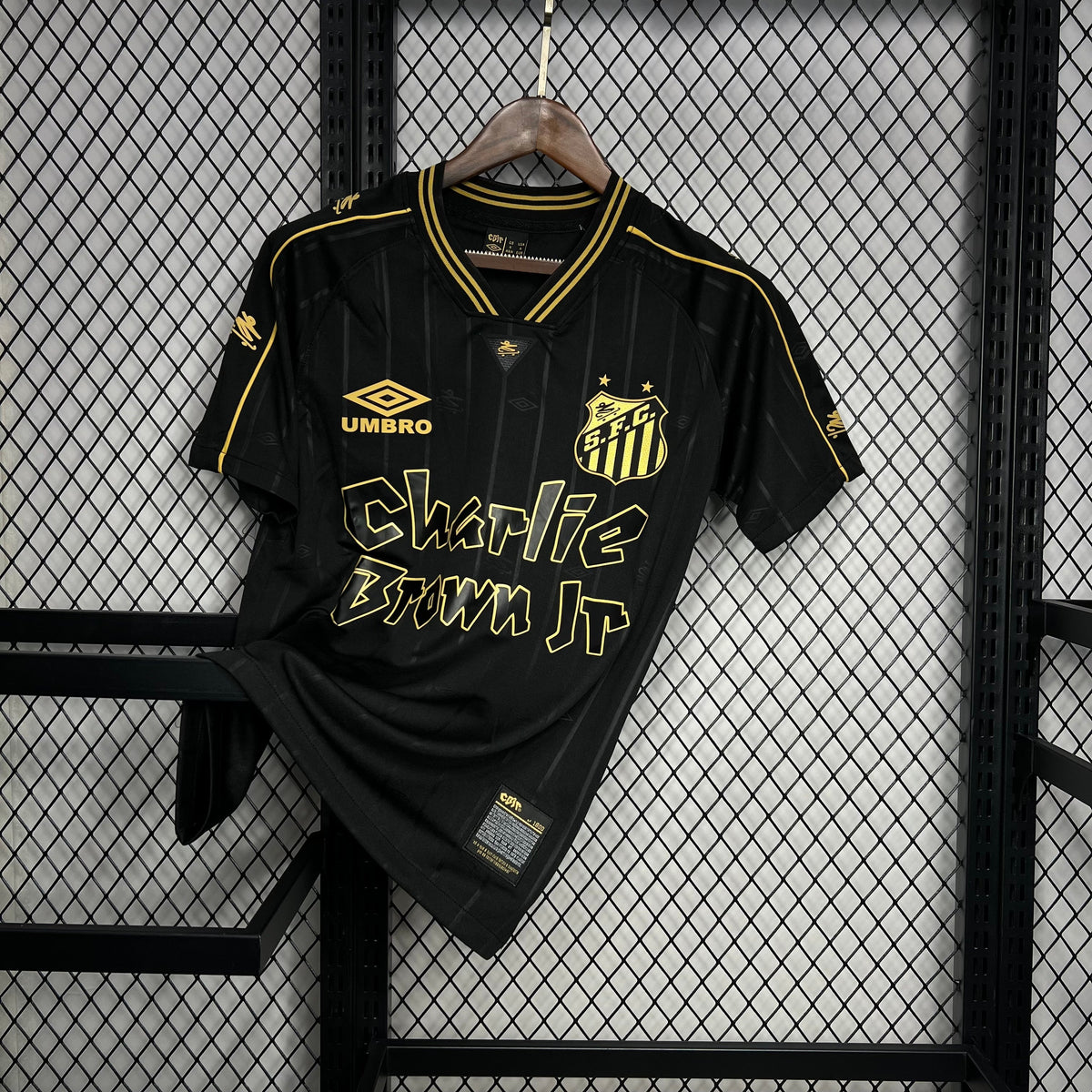 Santos Charlie Brown Jr Jersey