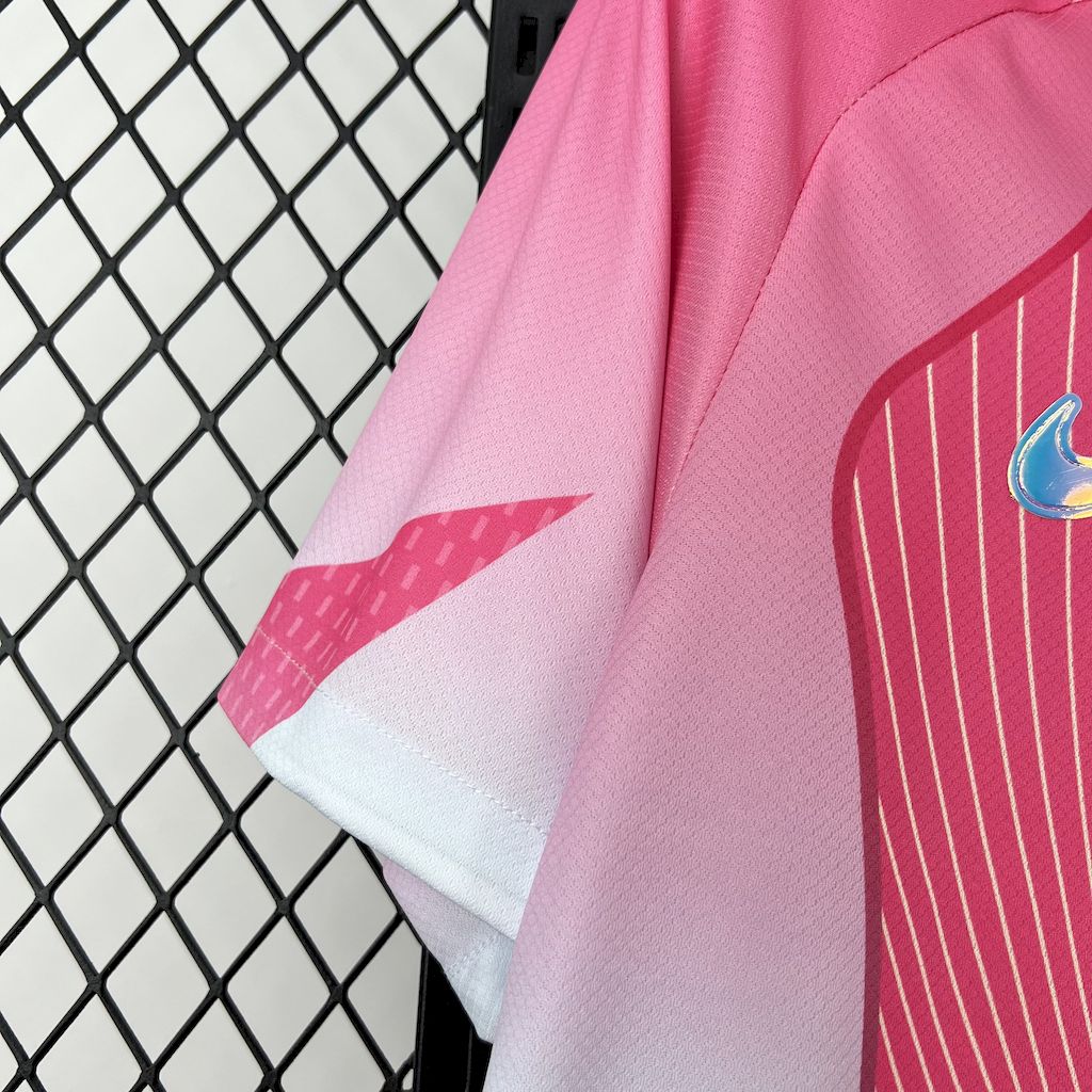 Barcelona 2025/26 Pink Special Edition Jersey - Fan Version
