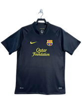 barcelona-11-12-ii-away-jersey-retro-version-1