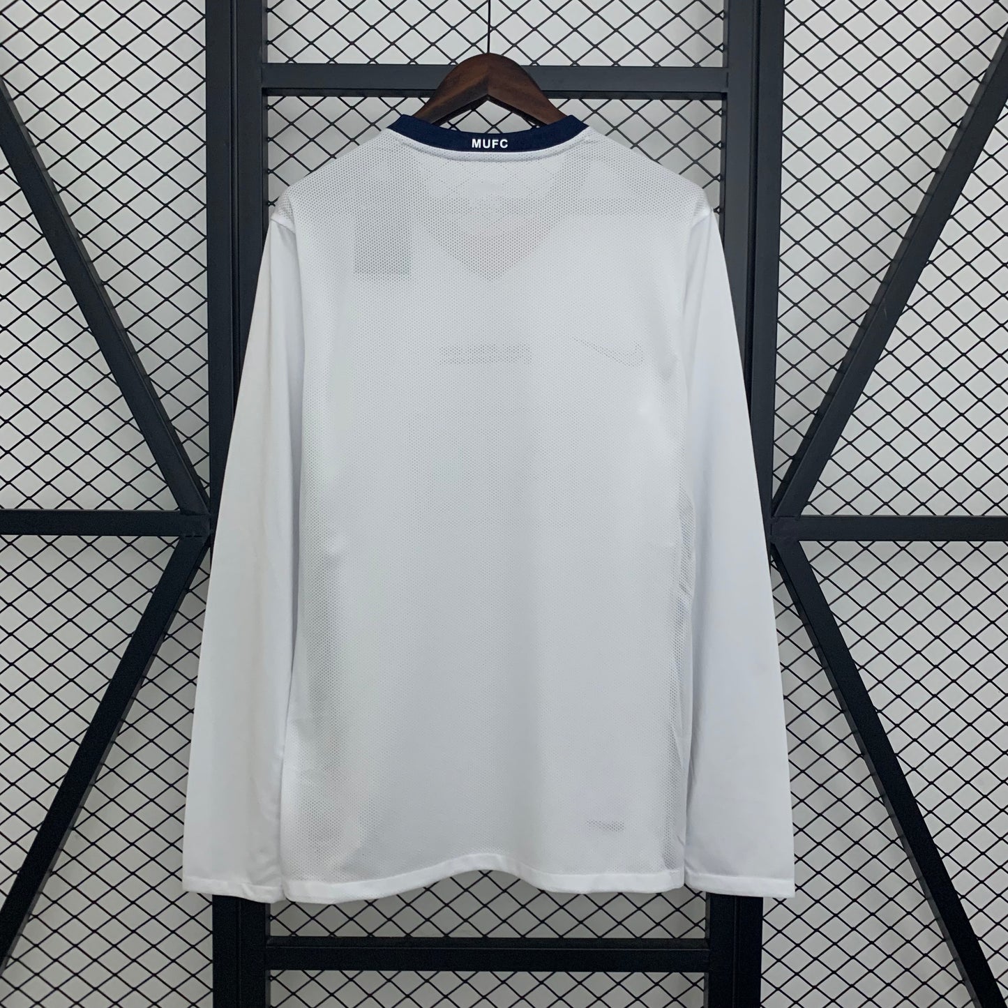 Retro Manchester United 08/09 Champions League Away Edition