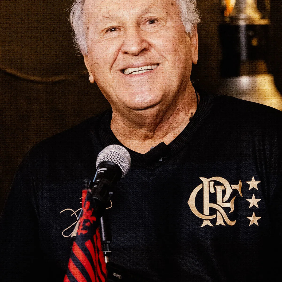 Camisa Flamengo Zico 1981 Preto e Ouro Retrô Masculina