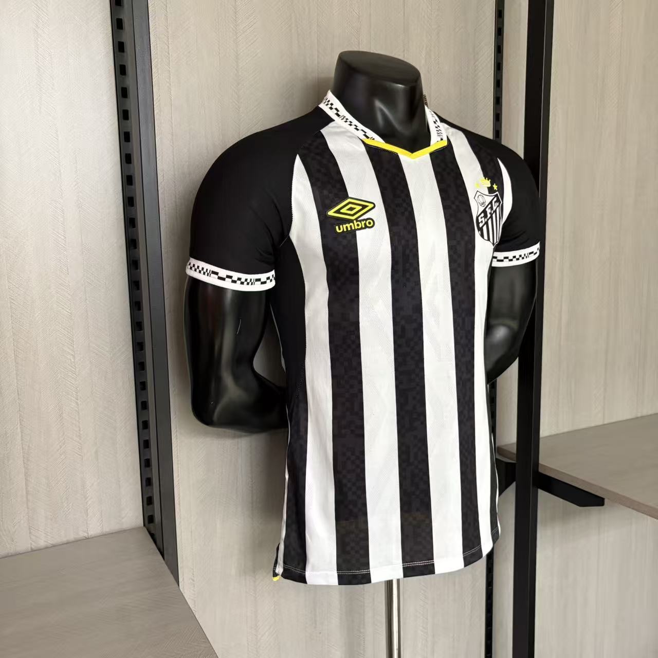Player Edition 2025/26 Santos Away Jersey - [Slim Fit]