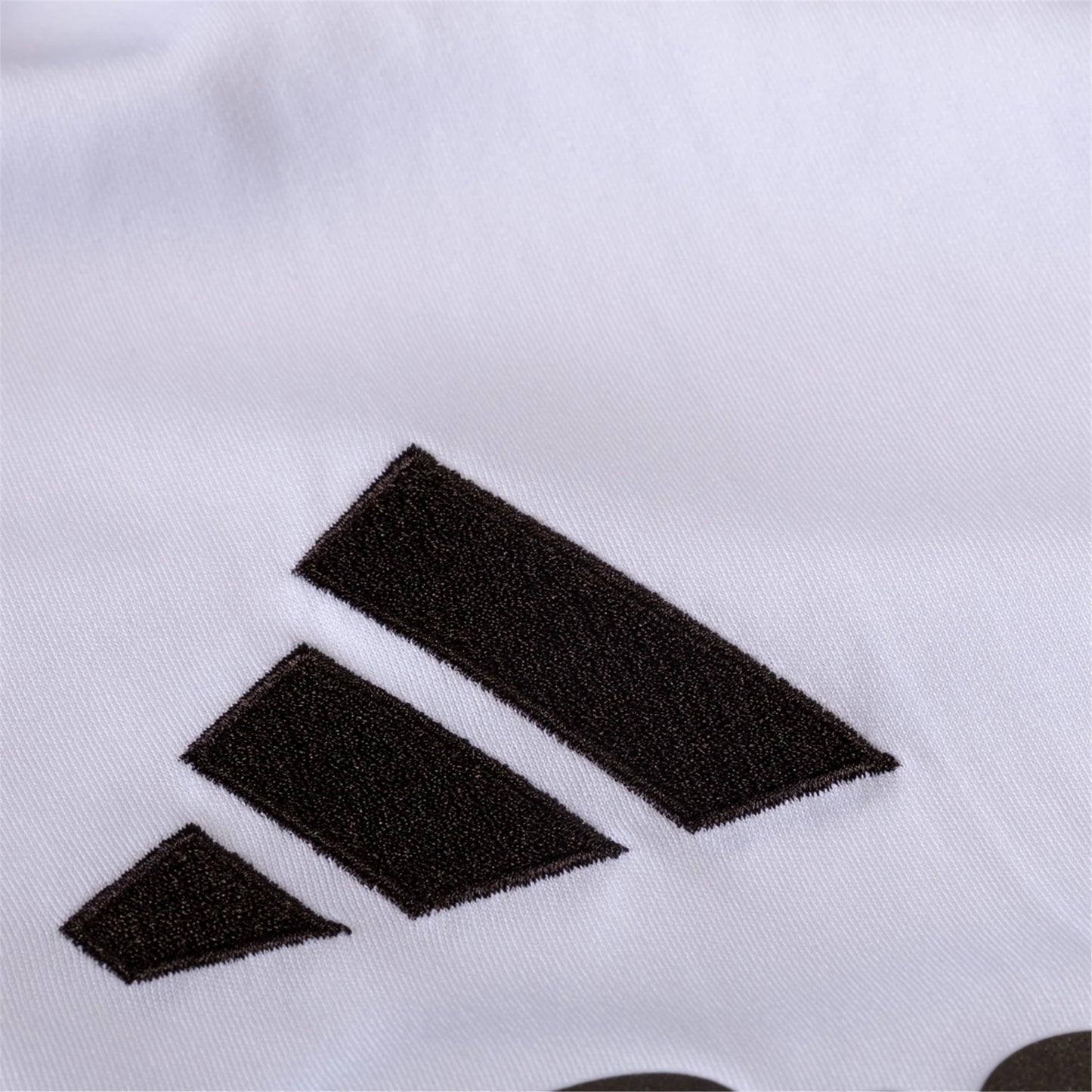 Real Madrid 2025/26 Home Long Sleeves Jersey