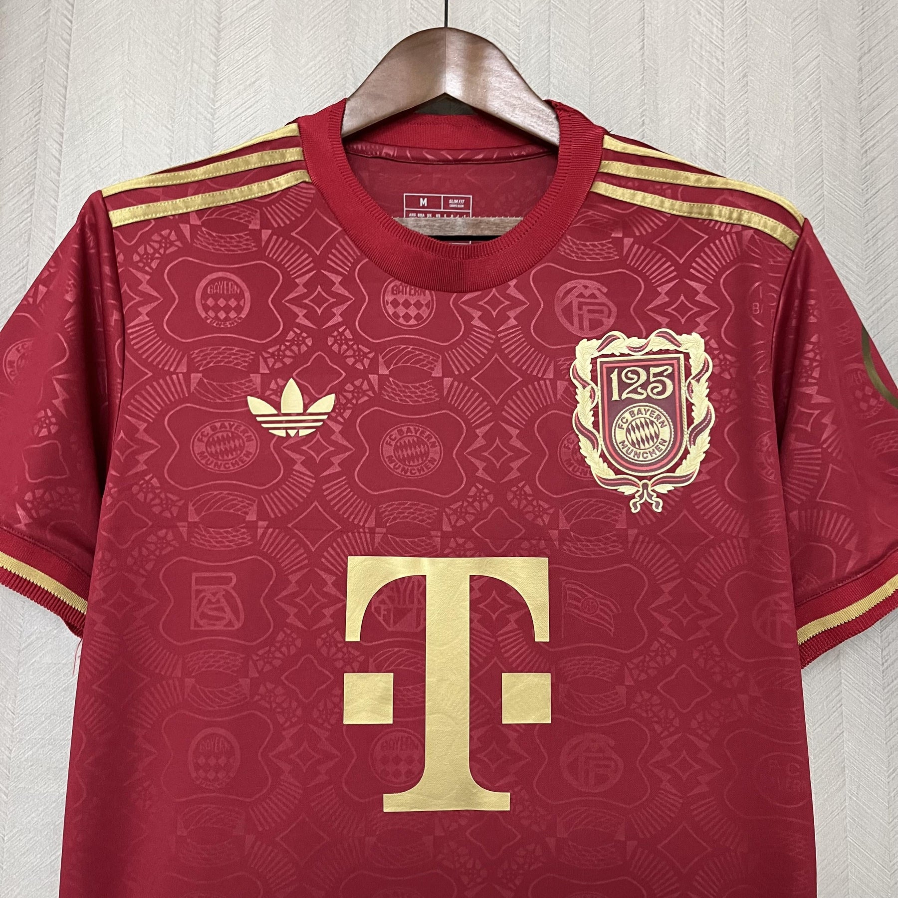 FC Bayern 2025/26 125th Anniversary Red Jersey