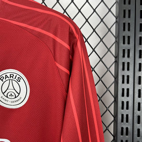 Paris Saint-Germain 2025/26 Red goalkeeper Long Sleeves Jersey