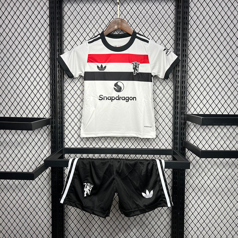 Kit Kids Manchester United Third Jersey 2024/25