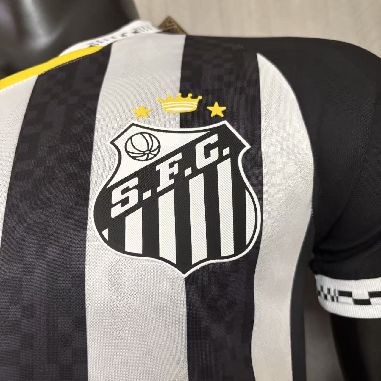 Player Edition 2025/26 Santos Away Jersey - [Slim Fit]