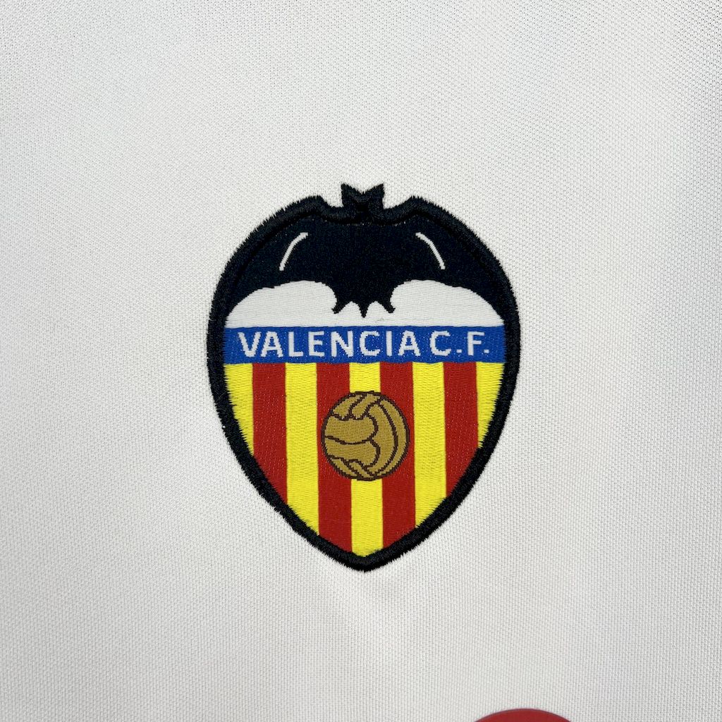 Valencia CF 2004/05 Home Retro Jersey
