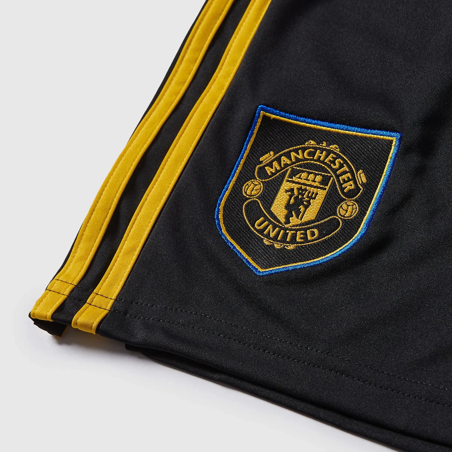 Shorts adidas Manchester United 2025/26 III