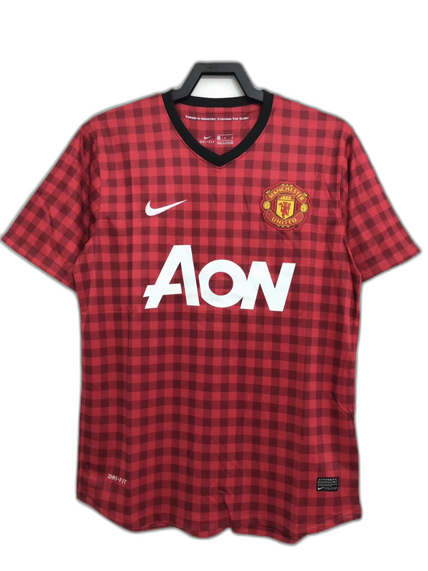 manchester-united-12-13-i-home-jersey-retro-version-1
