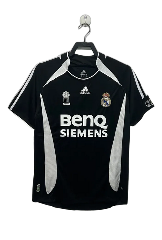 real-madrid-06-07-iii-third-jersey-retro-version-1